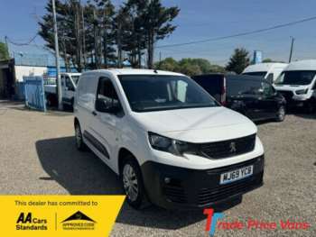 Used Peugeot Partner 2020 for sale - 74649360: Photo