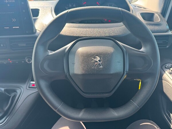 Used Peugeot Partner 2020 for sale - 74649360: Photo 7