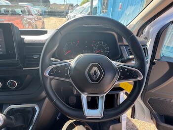 Used Renault Trafic 2023 for sale - 78444126: Photo