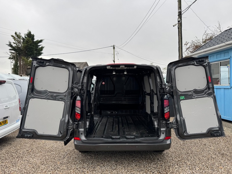 Used Ford Transit Custom 2024 for sale - 76292236: Photo 17
