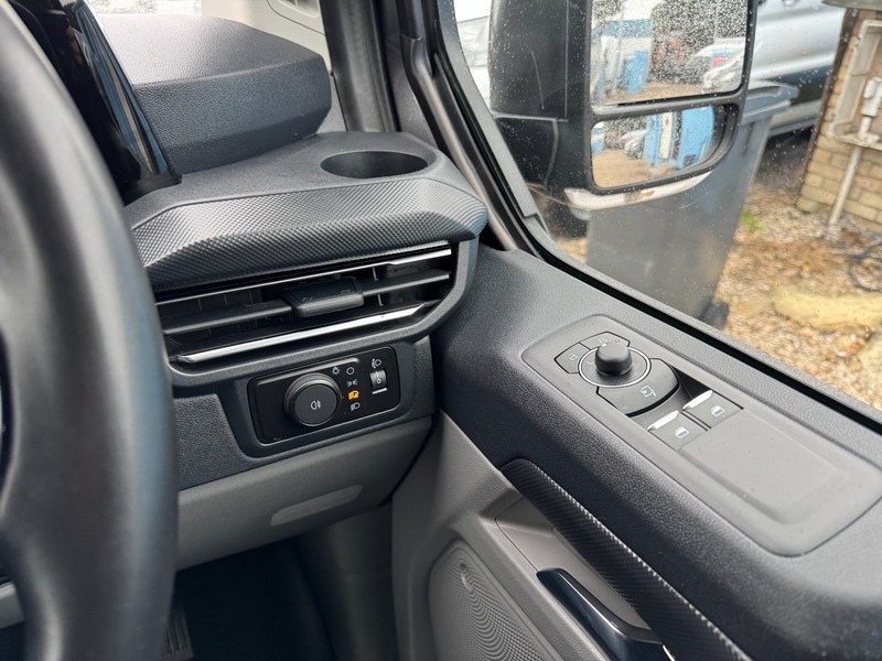 Used Ford Transit Custom 2024 for sale - 76292236: Photo 6