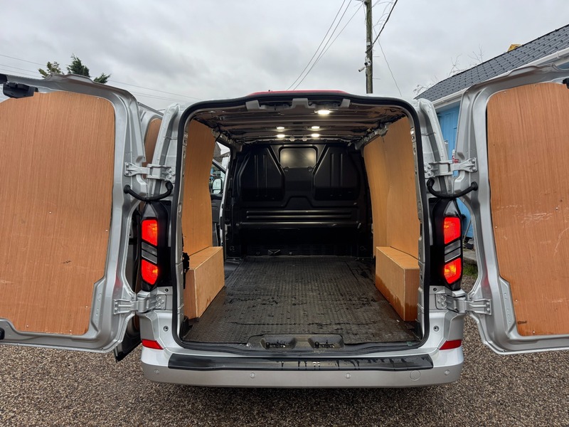 Used Ford Transit Custom 2024 for sale - 76740884: Photo 18