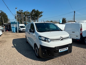 Citroen Dispatch feature image