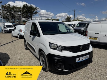 Used Peugeot Partner 2023 for sale - 79619793: Photo