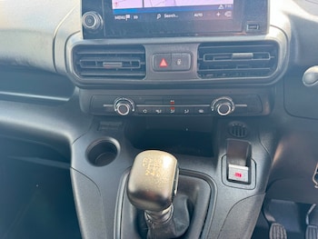 Used Peugeot Partner 2023 for sale - 79619793: Photo