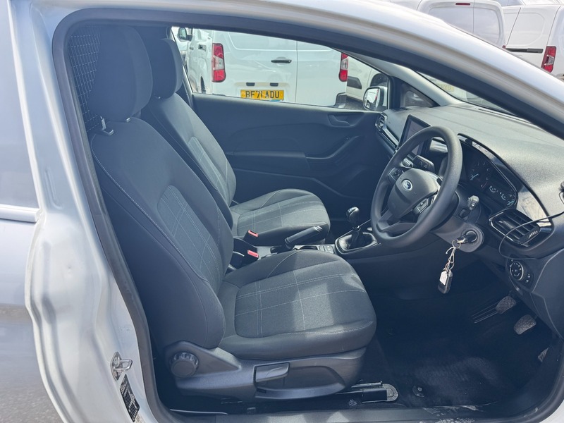 Used Ford Fiesta 2020 for sale - 77328828: Photo 11