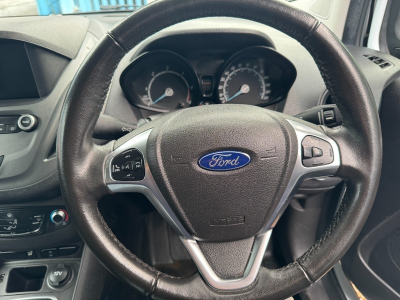 Used Ford Transit Courier 2022 for sale - 76725215: Photo 6