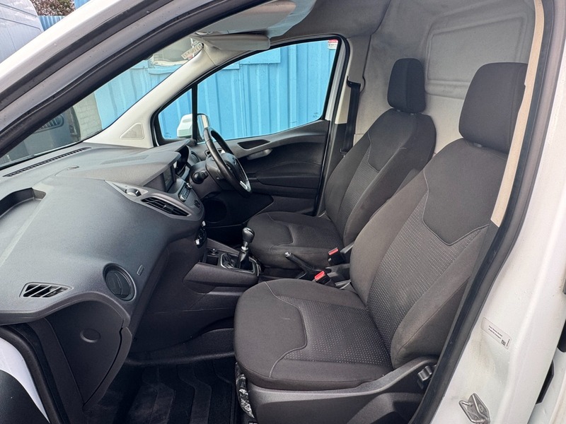 Used Ford Transit Courier 2022 for sale - 76725215: Photo 9
