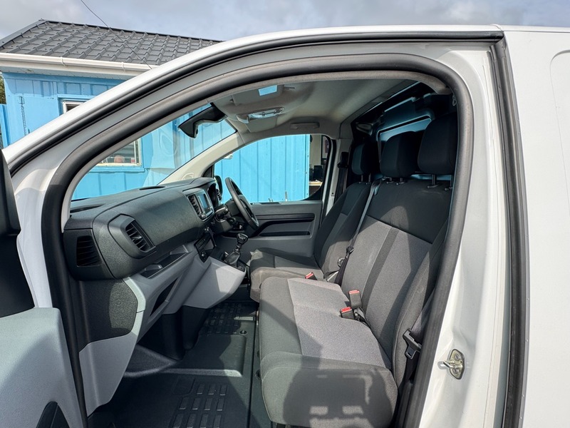 Used Vauxhall Vivaro 2022 for sale - 76119403: Photo 10