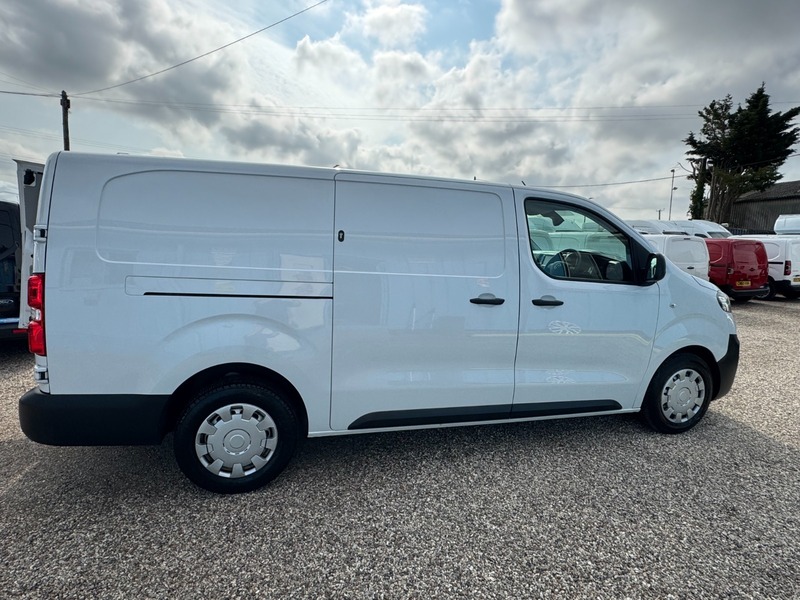 Used Vauxhall Vivaro 2022 for sale - 76119403: Photo 15