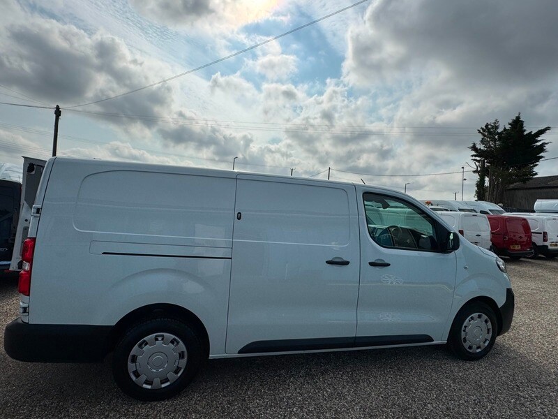 Used Vauxhall Vivaro 2022 for sale - 76119403: Photo 16