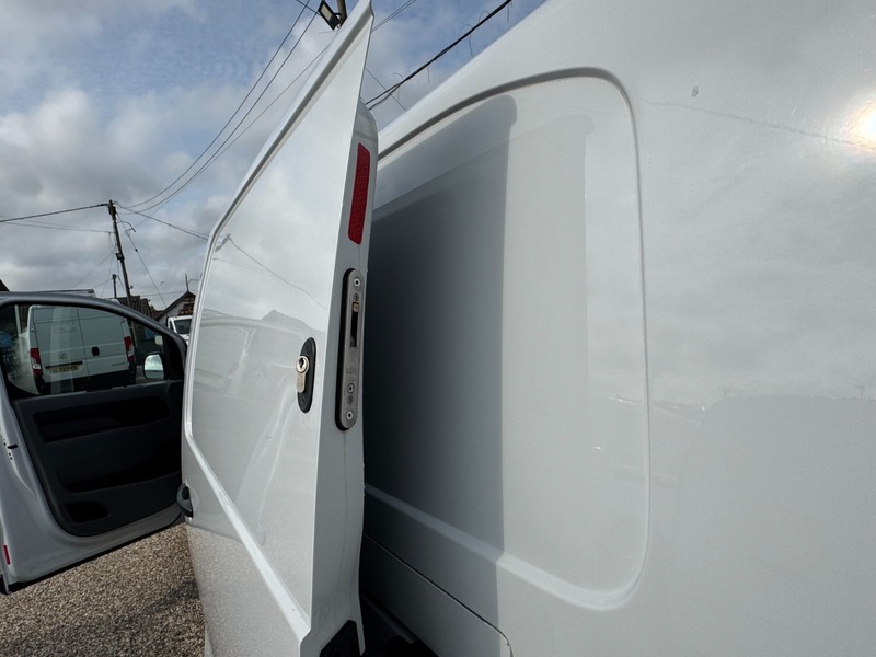Used Vauxhall Vivaro 2022 for sale - 76119403: Photo 21