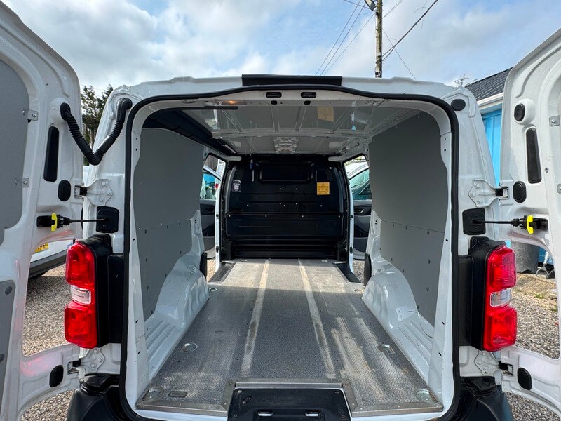 Used Vauxhall Vivaro 2022 for sale - 76119403: Photo 23