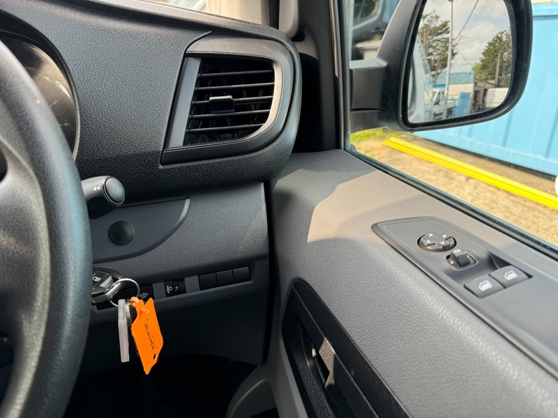 Used Vauxhall Vivaro 2022 for sale - 76119403: Photo 6