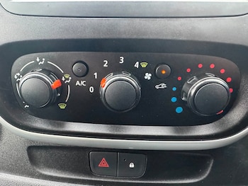 Used Renault Trafic 2016 for sale - 76686901: Photo