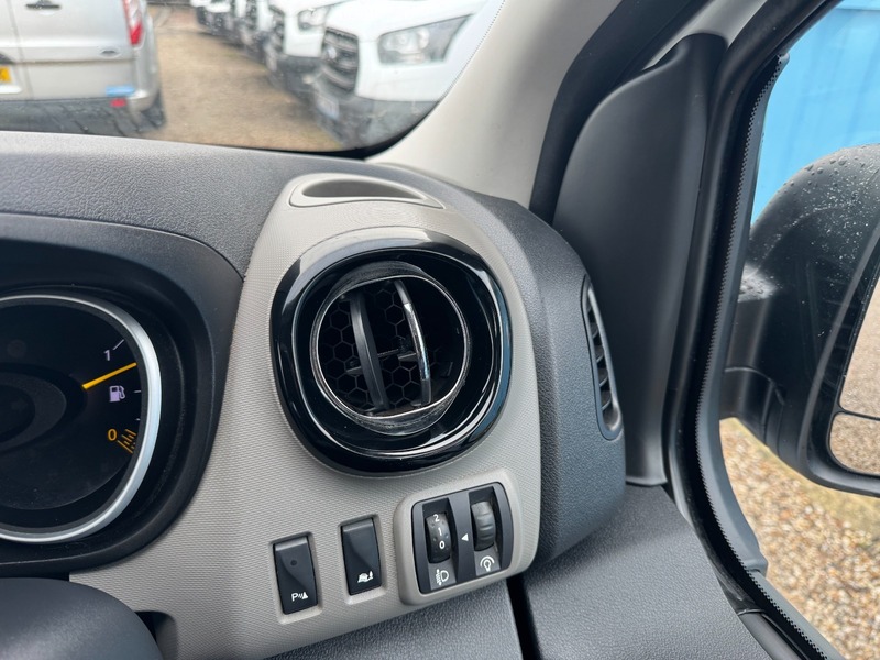 Used Renault Trafic 2016 for sale - 76686901: Photo 6