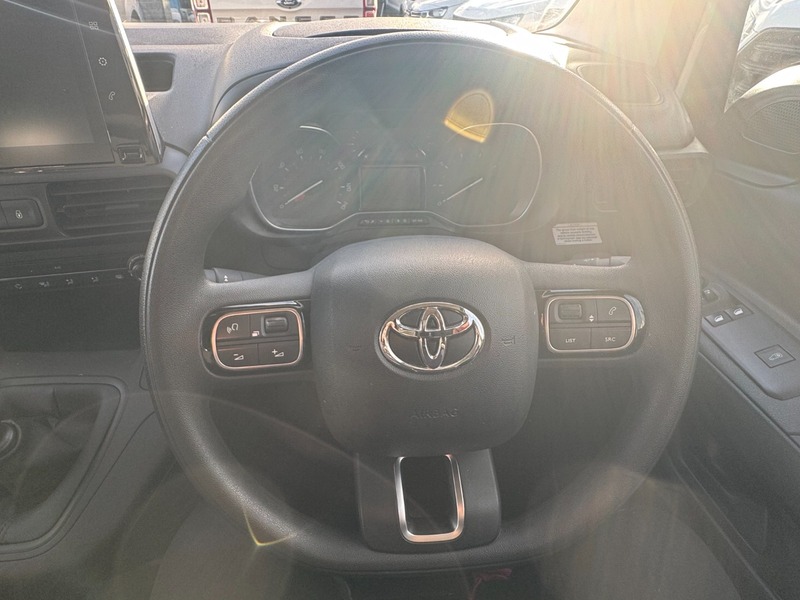 Used Toyota ProAce 2022 for sale - 76643087: Photo 5