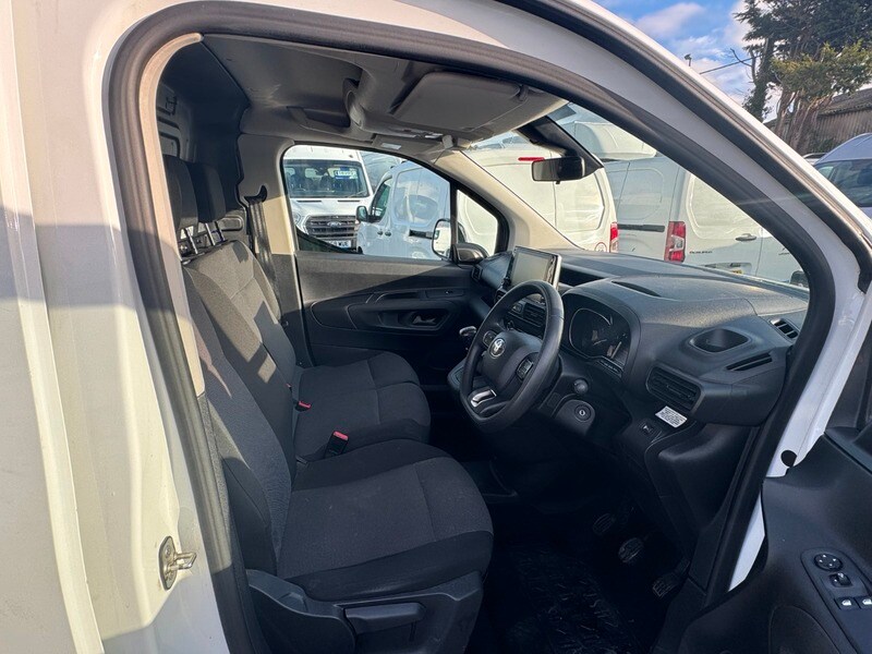 Used Toyota ProAce 2022 for sale - 76643087: Photo 8