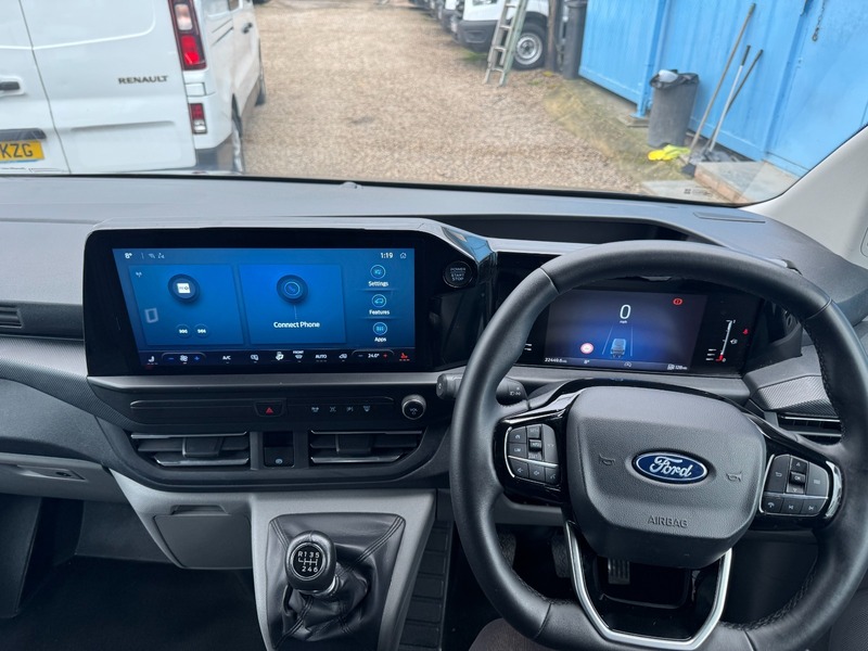 Used Ford Transit Custom 2024 for sale - 76686869: Photo 10