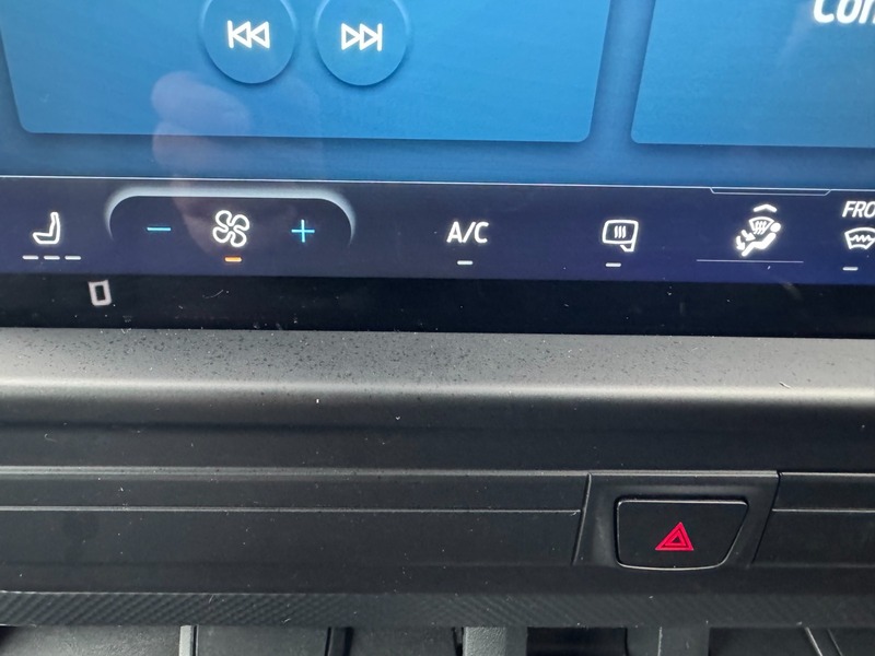 Used Ford Transit Custom 2024 for sale - 76686869: Photo 2