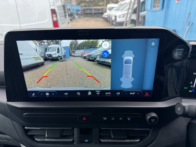 Used Ford Transit Custom 2024 for sale - 76686869: Photo 3