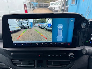 Used Ford Transit Custom 2024 for sale - 76686869: Photo