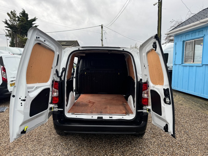 Used Peugeot Partner 2022 for sale - 77328866: Photo 15