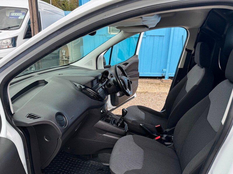 Used Ford Transit Courier 2020 for sale - 76583024: Photo 10