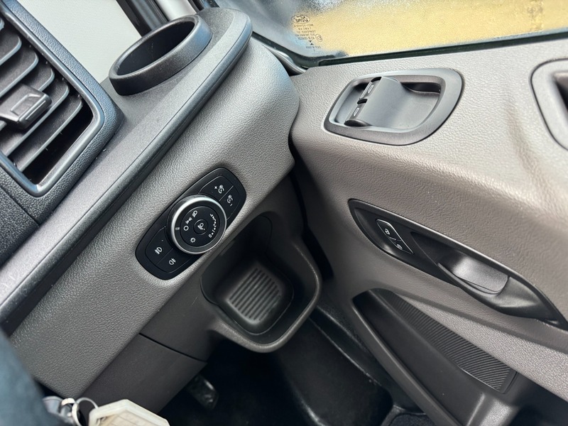 Used Ford Transit 2021 for sale - 76863600: Photo 6