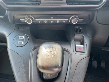 Used Peugeot Partner 2024 for sale - 79494643: Photo