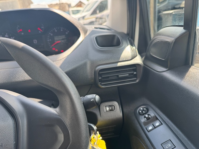 Used Peugeot Partner 2021 for sale - 77328823: Photo 5