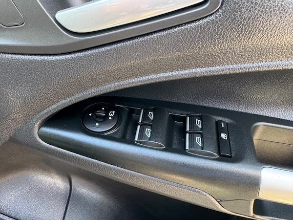 Used Ford Tourneo Connect 2017 for sale - 75488702: Photo 14