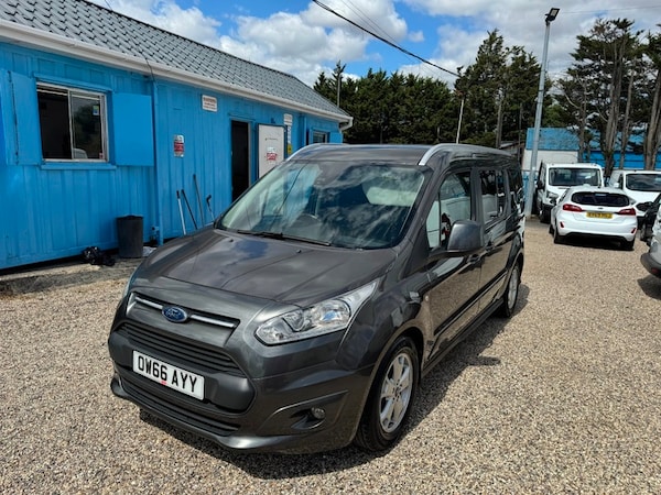 Used Ford Tourneo Connect 2017 for sale - 75488702: Photo 17