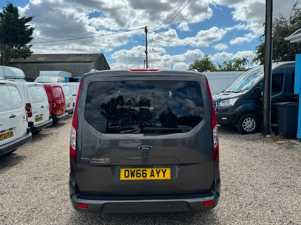 Used Ford Tourneo Connect 2017 for sale - 75488702: Photo 20