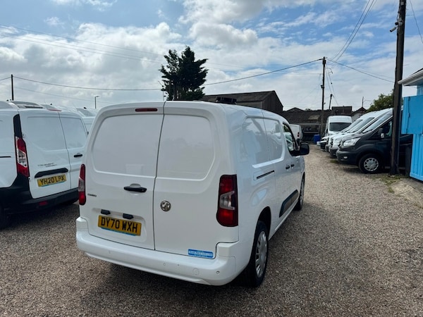 Used Vauxhall Combo 2020 for sale - 75347952: Photo 10