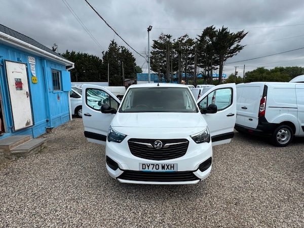 Used Vauxhall Combo 2020 for sale - 75347952: Photo 15