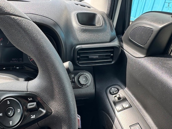 Used Vauxhall Combo 2020 for sale - 75347952: Photo 5