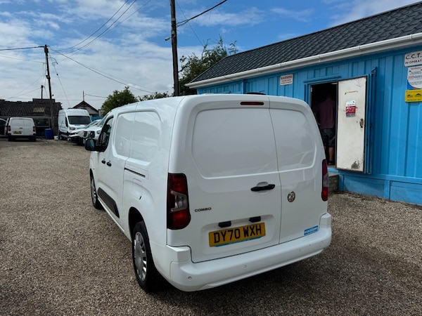 Used Vauxhall Combo 2020 for sale - 75347952: Photo 9