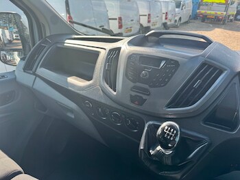Used Ford Transit 2019 for sale - 78358800: Photo