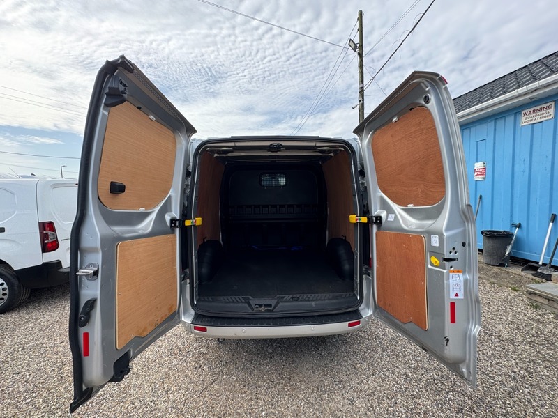 Used Ford Transit Custom 2023 for sale - 76133061: Photo 17
