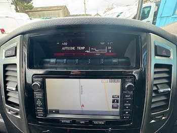 Used Mitsubishi Shogun 2016 for sale - 77821794: Photo