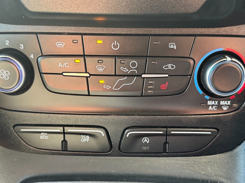 Used Ford Transit Connect 2021 for sale - 77668100: Photo 2