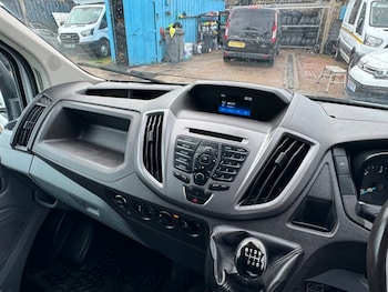Used Ford Transit 2019 for sale - 76643145: Photo
