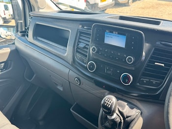 Used Ford Transit 2019 for sale - 79130117: Photo