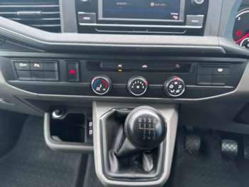 Used Volkswagen Transporter 2024 for sale - 73211573: Photo