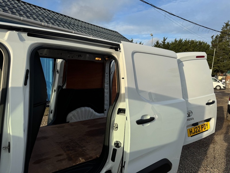 Used Toyota ProAce 2022 for sale - 77129206: Photo 14