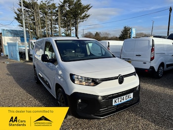 Used Citroen Berlingo 2024 for sale - 77129202: Photo