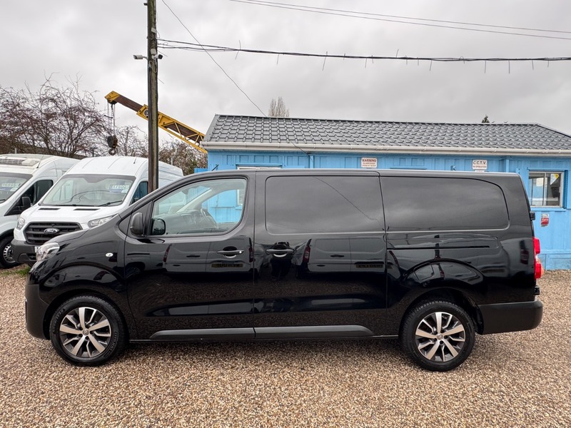 Used Toyota ProAce 2023 for sale - 76863590: Photo 15