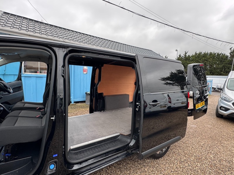 Used Toyota ProAce 2023 for sale - 76863590: Photo 16