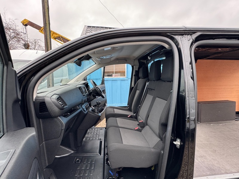 Used Toyota ProAce 2023 for sale - 76863590: Photo 9